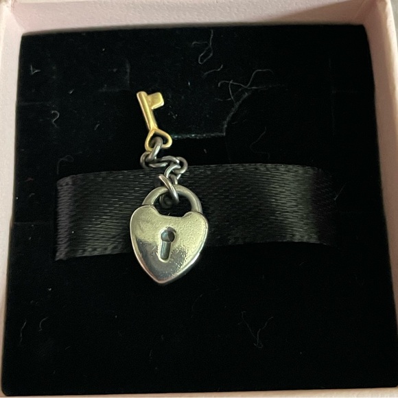 Pandora Heart & Key Charm Two-Tone - Picture 1 of 2